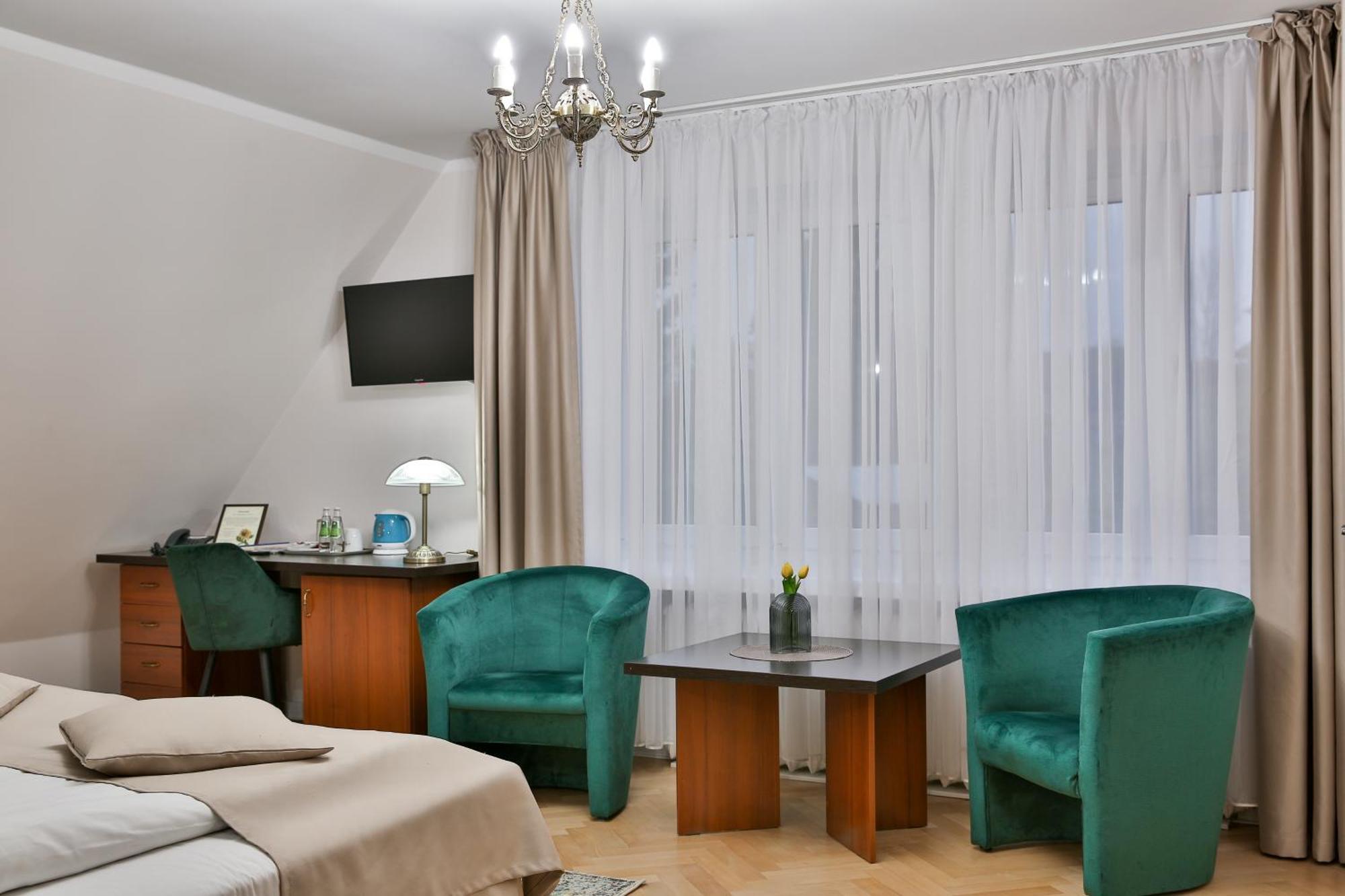 Hotel Wiosna Rabka Exteriör bild